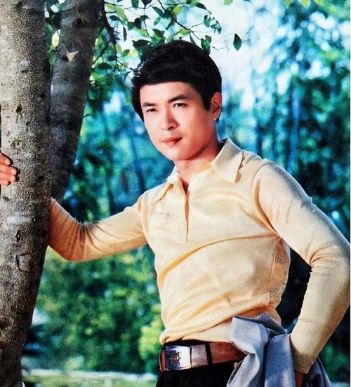 威九·国际(中国)官方网站“囚歌之王”迟志强：出狱39年后儿子替父圆梦成他最大骄(图4)